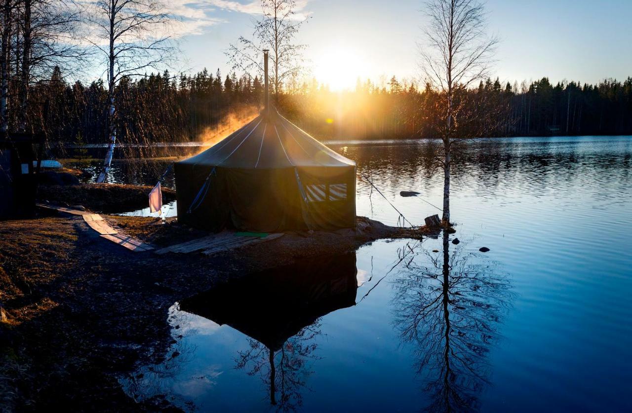 Revontuli Resort Glass Igloos Hankasalmi Extérieur photo